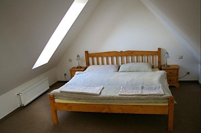 Penzion Mansky Dvur Dolni Zandov Room photo